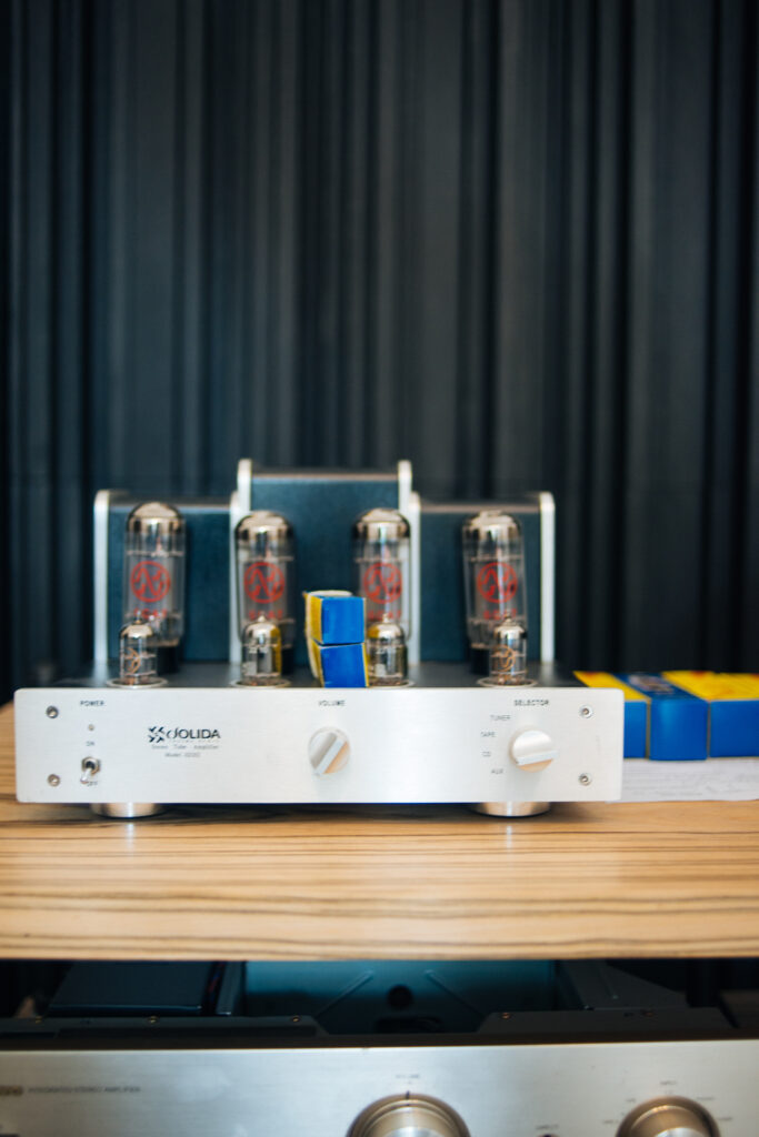 Wzmacniacz lampowy Jolida