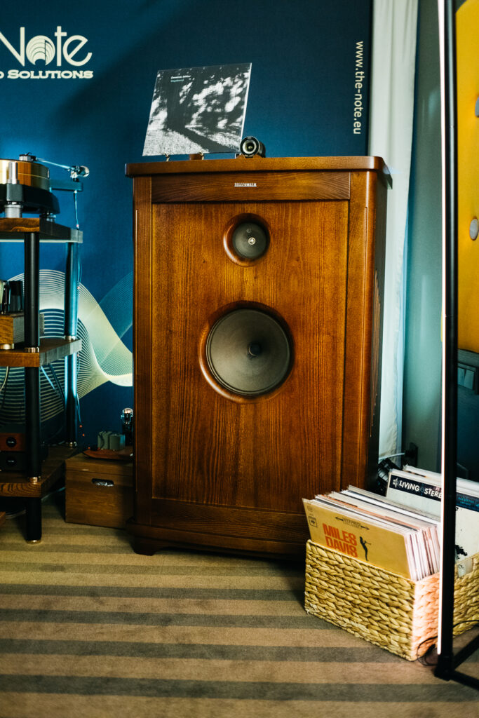 telefunken vintage speakers the note 